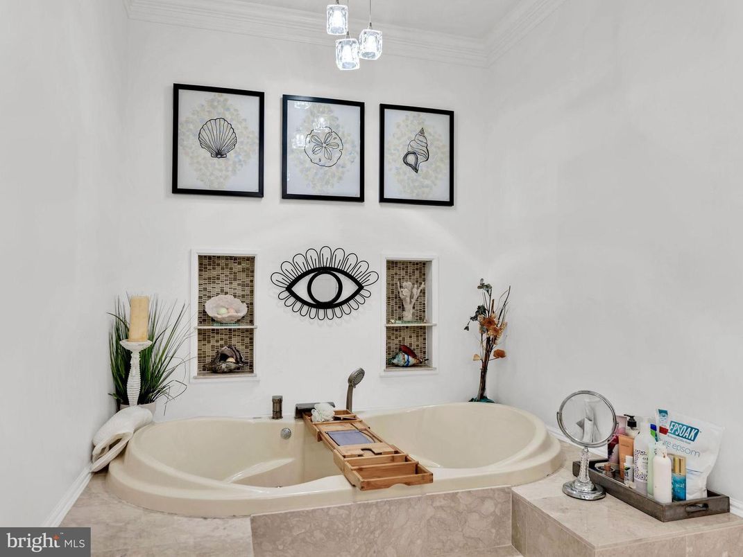 Bathroom, Interior, Pendant Lights