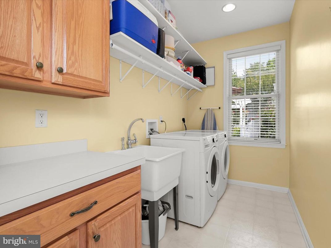 Interior, Recessed Lighting, Washer