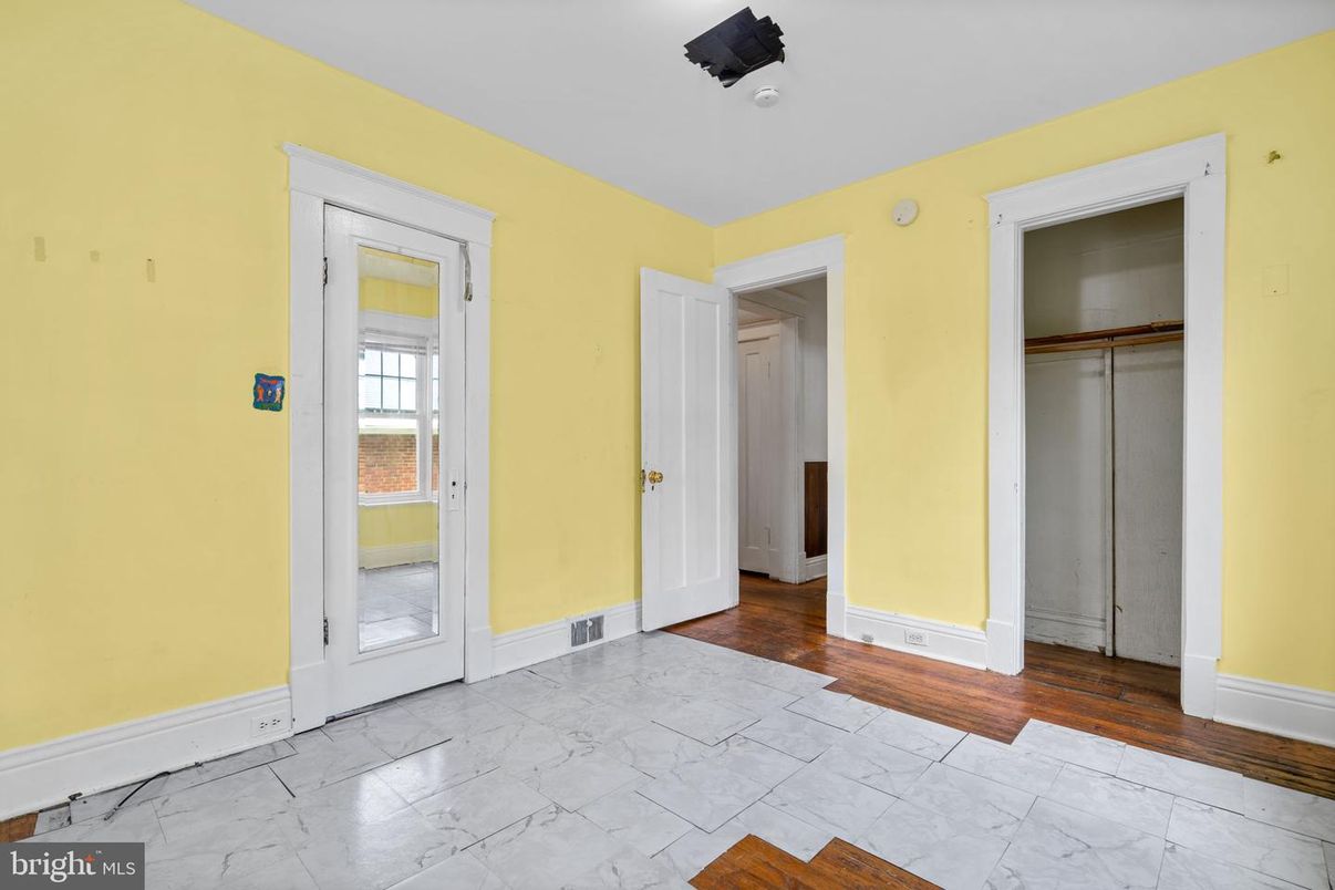 Empty room, Interior, Marble
