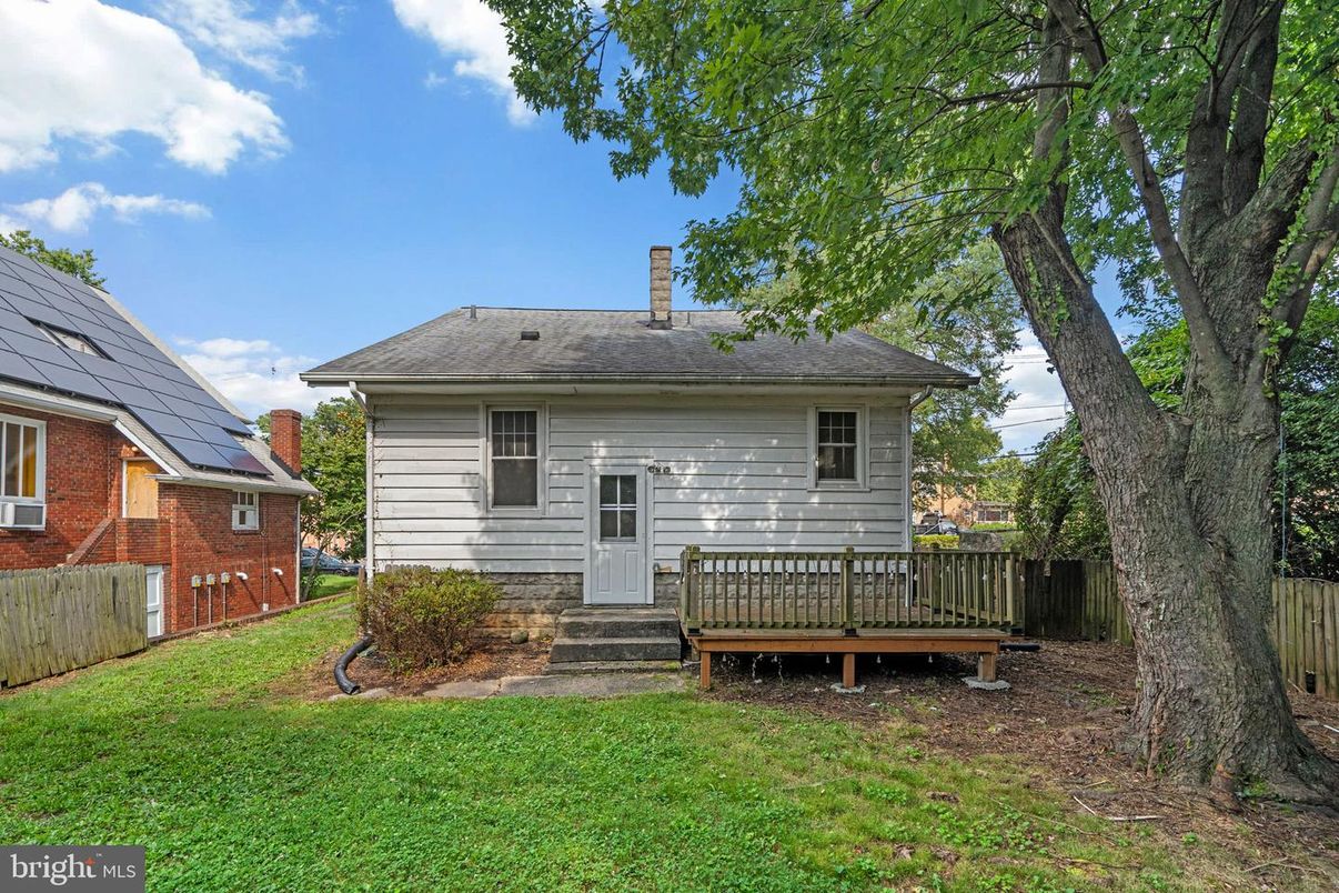 Backyard, Exterior, Solar Panels