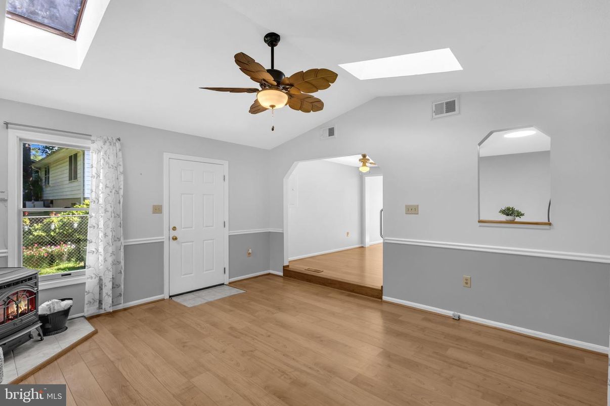 Empty room, Fireplace, Interior, Wood Texture Flooring