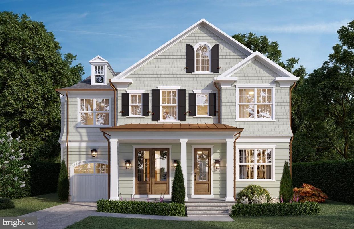 Attached, Exterior, Facade, Farmhouse