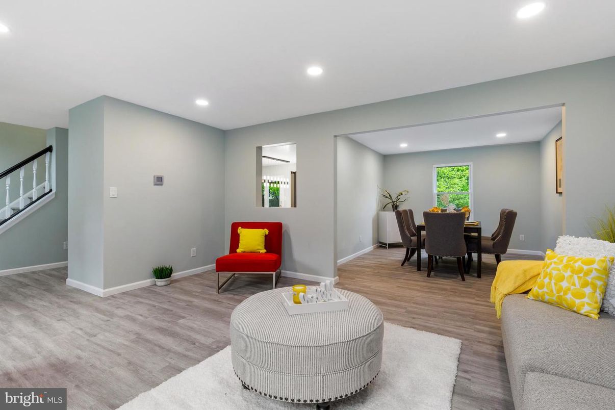 Dining room, Interior, Recessed Lighting, Wood Texture Flooring