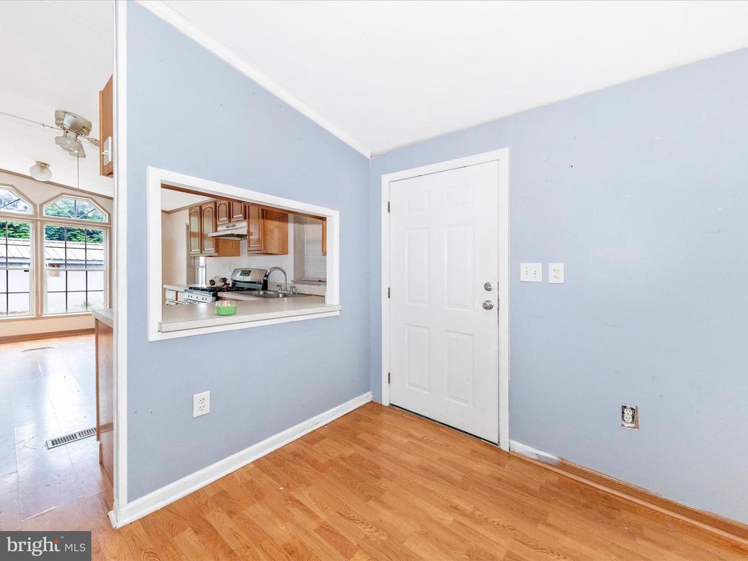 Empty room, Interior, Kitchen, Wood Texture Flooring