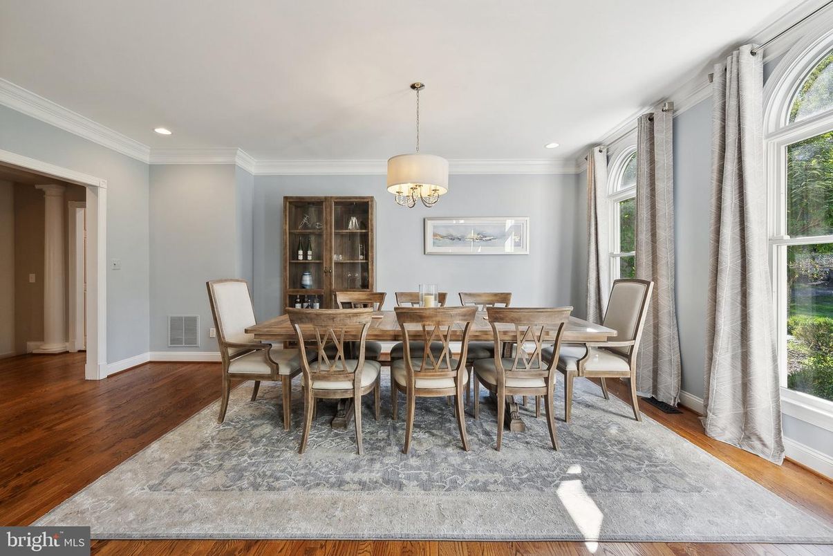 Dining room, Interior, Recessed Lighting, Wood Texture Flooring