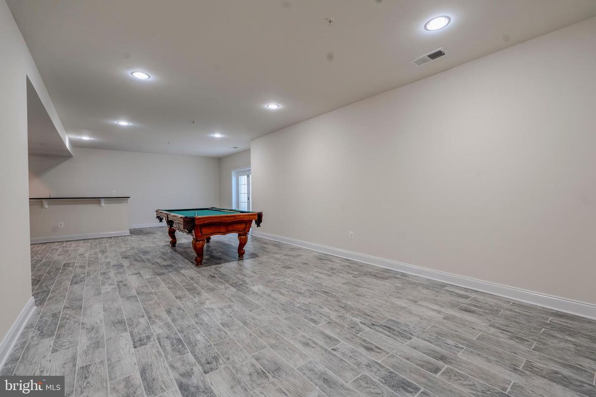 Billiard Table, Game Room, Interior, Recessed Lighting, Wood Texture Flooring