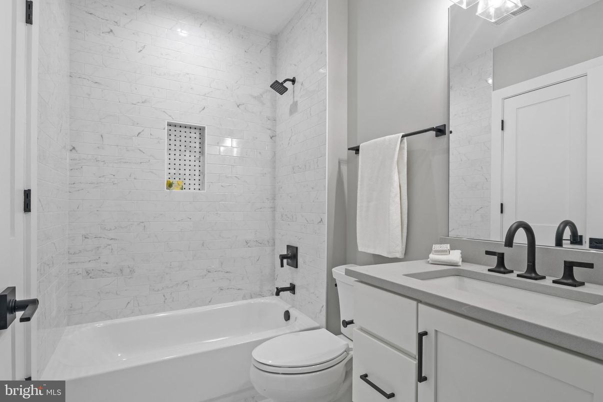 Bathroom, Interior, Marble Walls