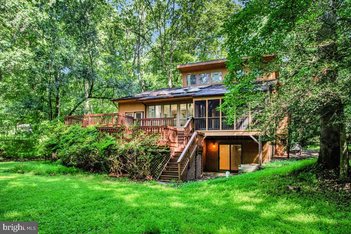 Backyard, Exterior, Solar Panels