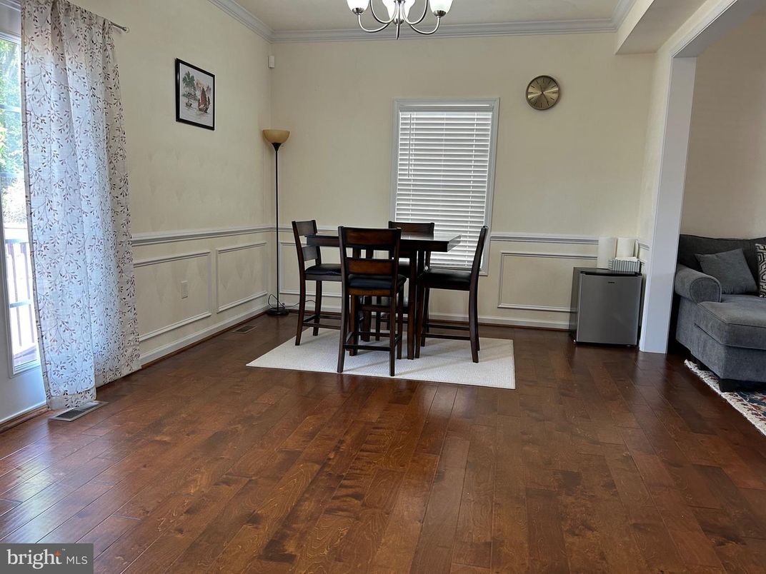 Dining room, Interior, Wood Texture Flooring