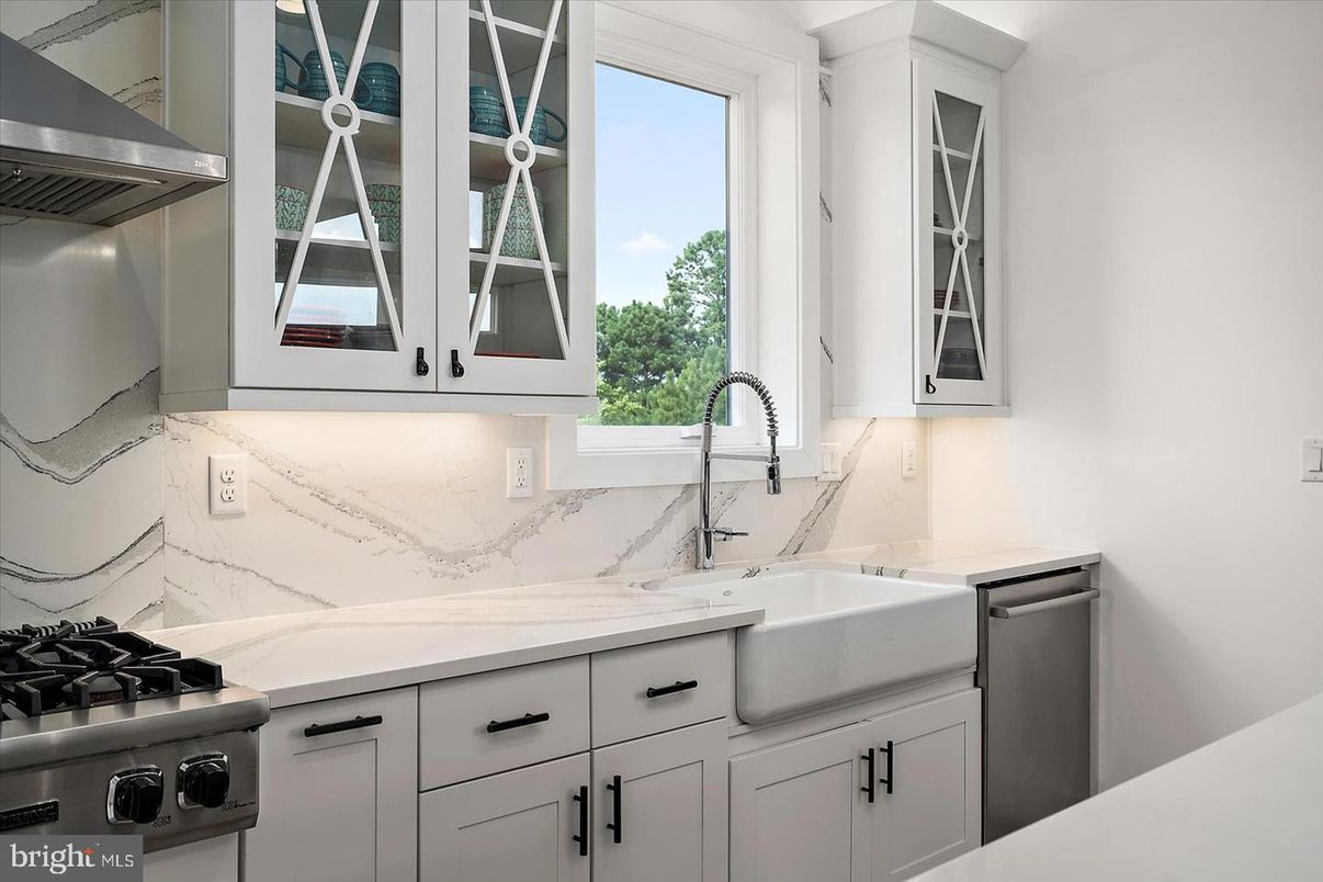 Interior, Kitchen, Marble Walls
