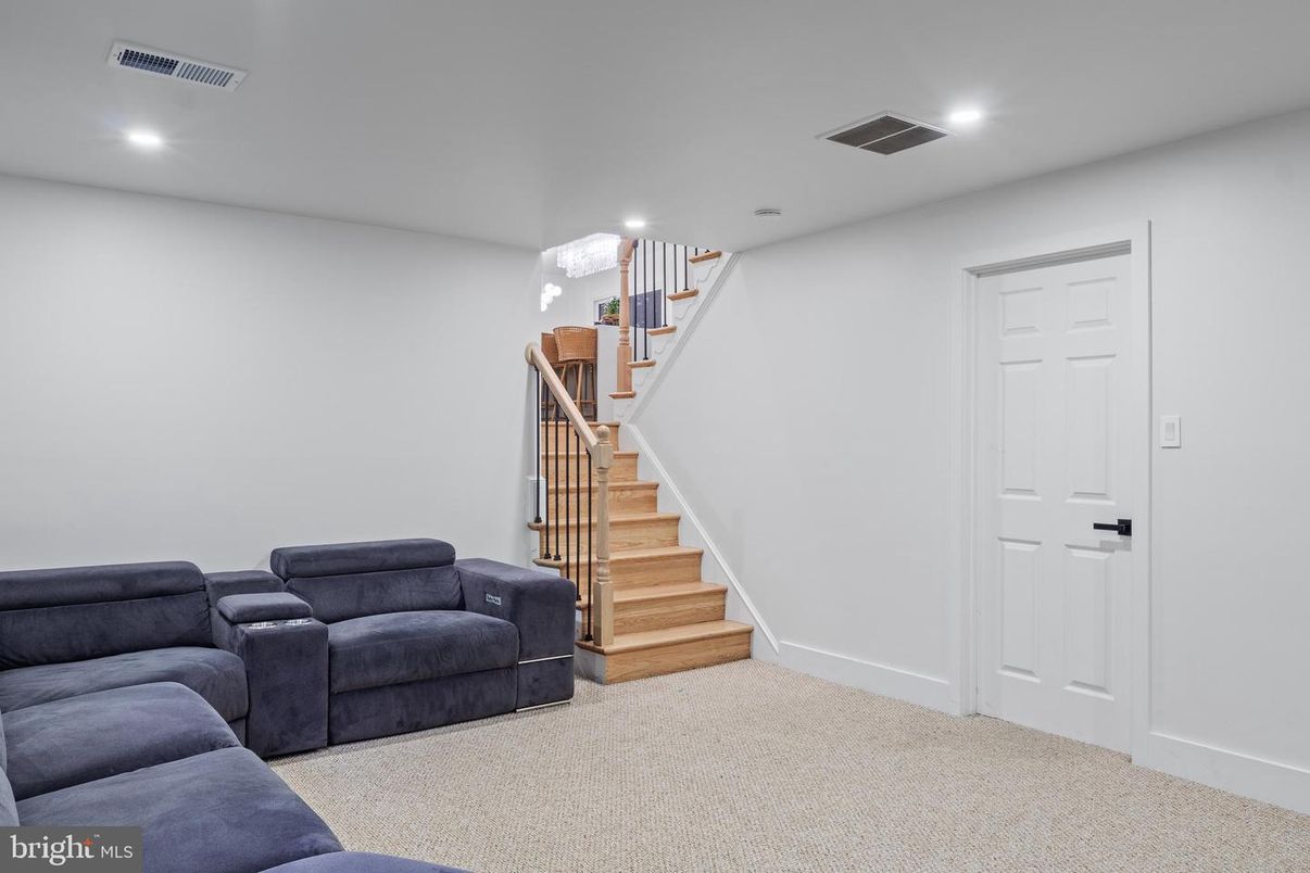 Interior, Living room, Recessed Lighting, Theatre Room