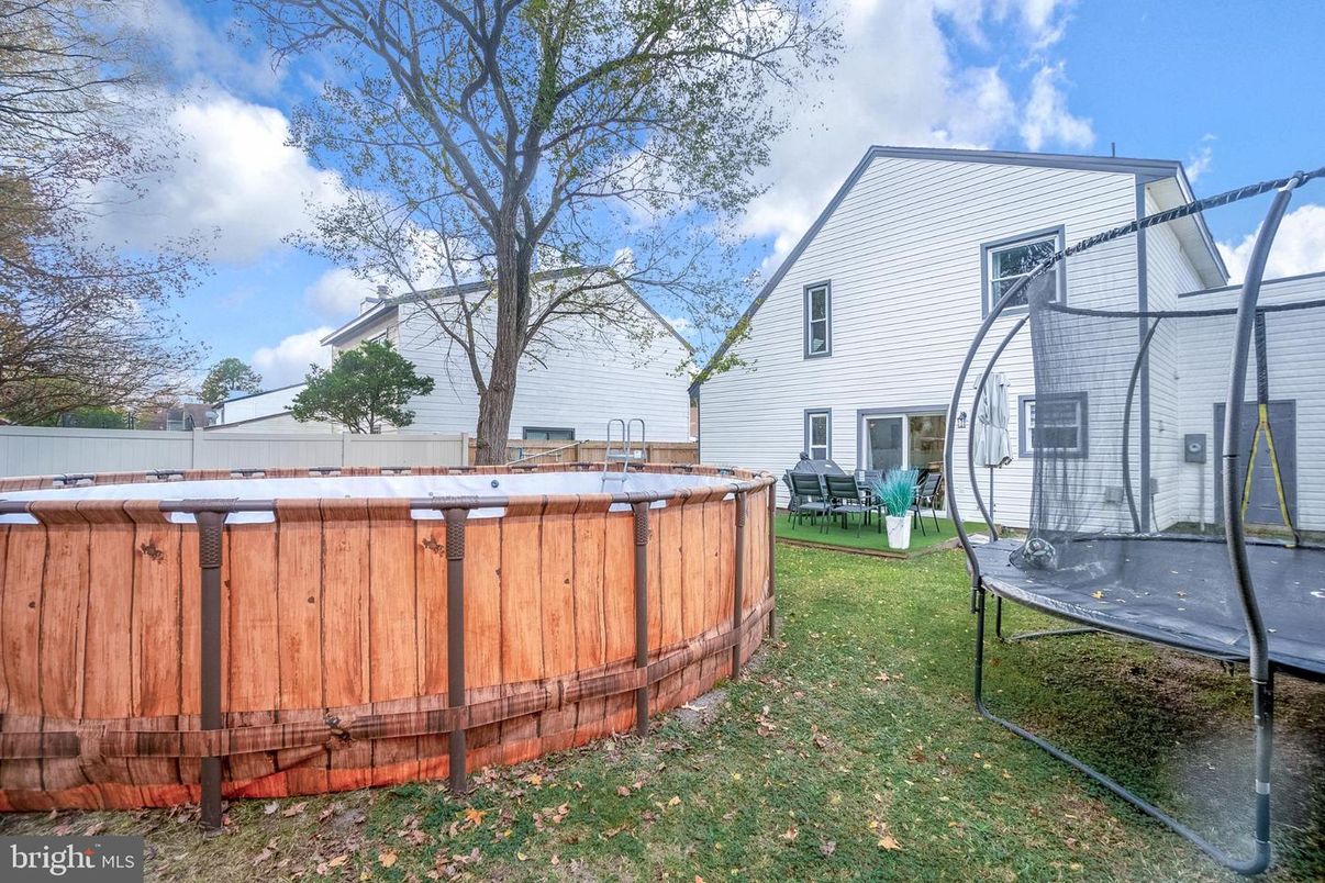 Backyard, Exterior, Playground, Pool