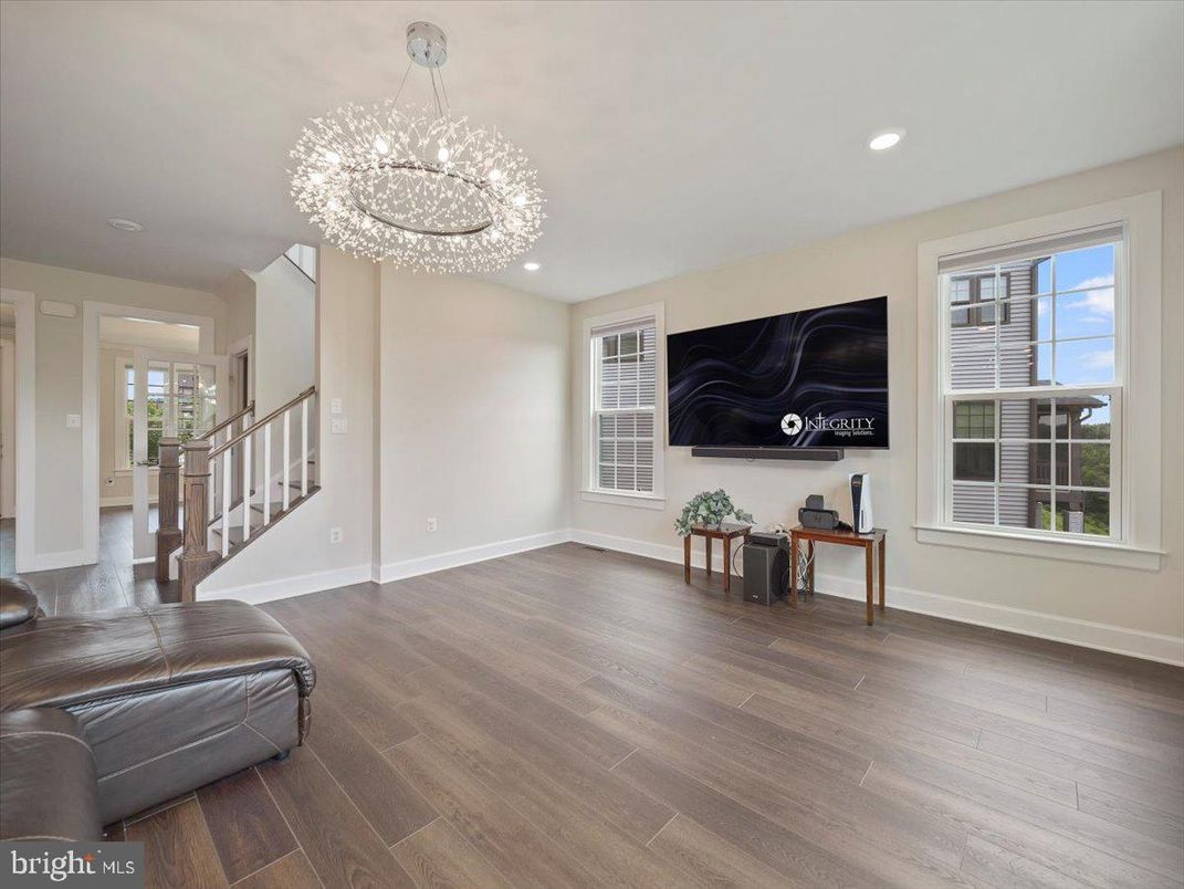 Chandelier, Interior, Recessed Lighting, Wood Texture Flooring