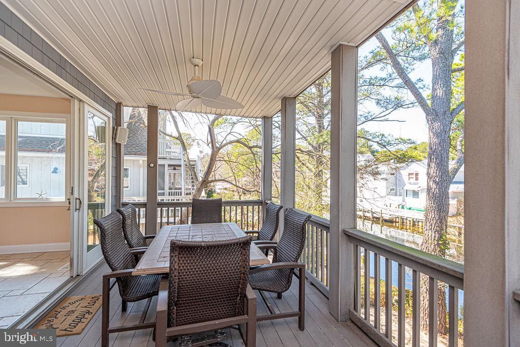 Exterior, Interior, Sun Room