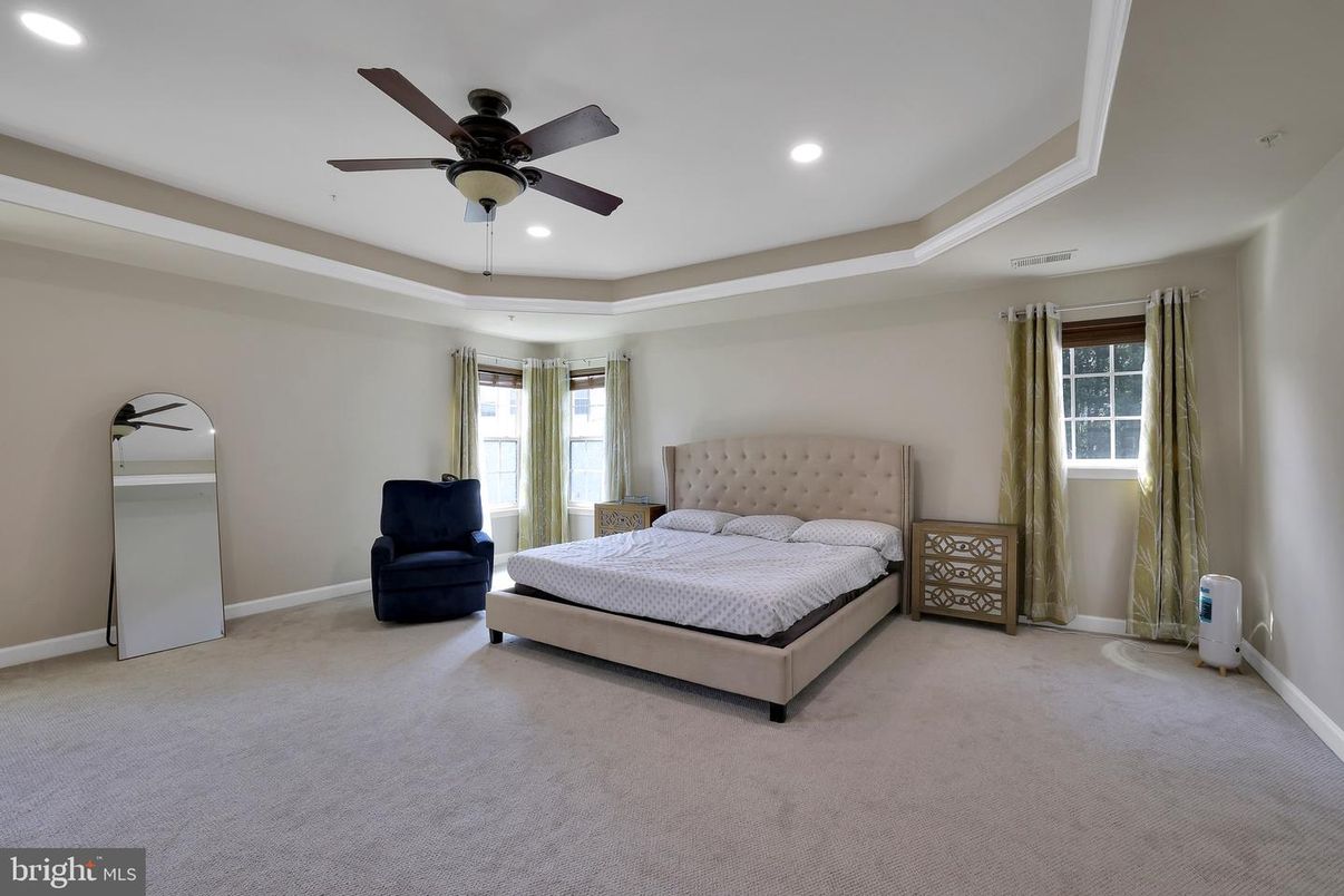 Bedroom, Interior, Recessed Lighting