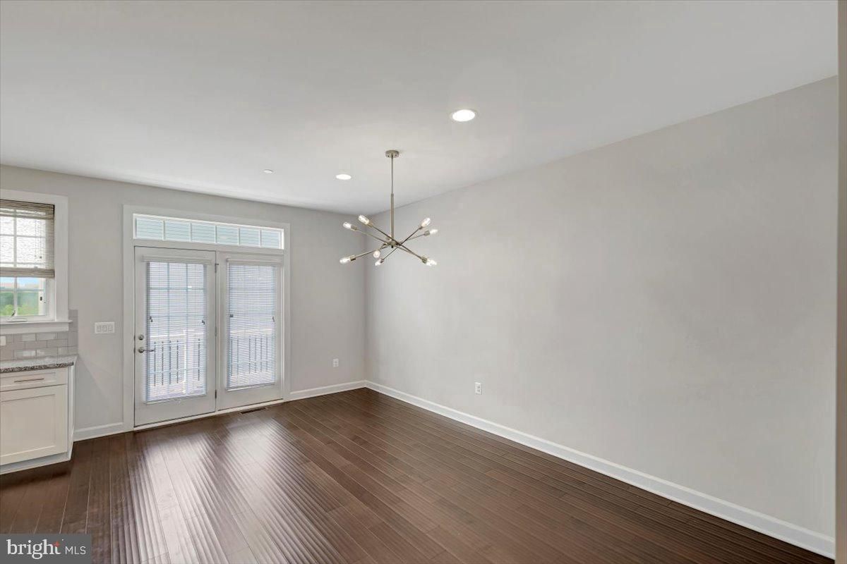 Empty room, Interior, Pendant Lights, Recessed Lighting, Wood Texture Flooring