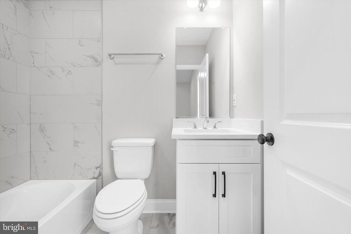 Bathroom, Interior, Marble, Marble Walls