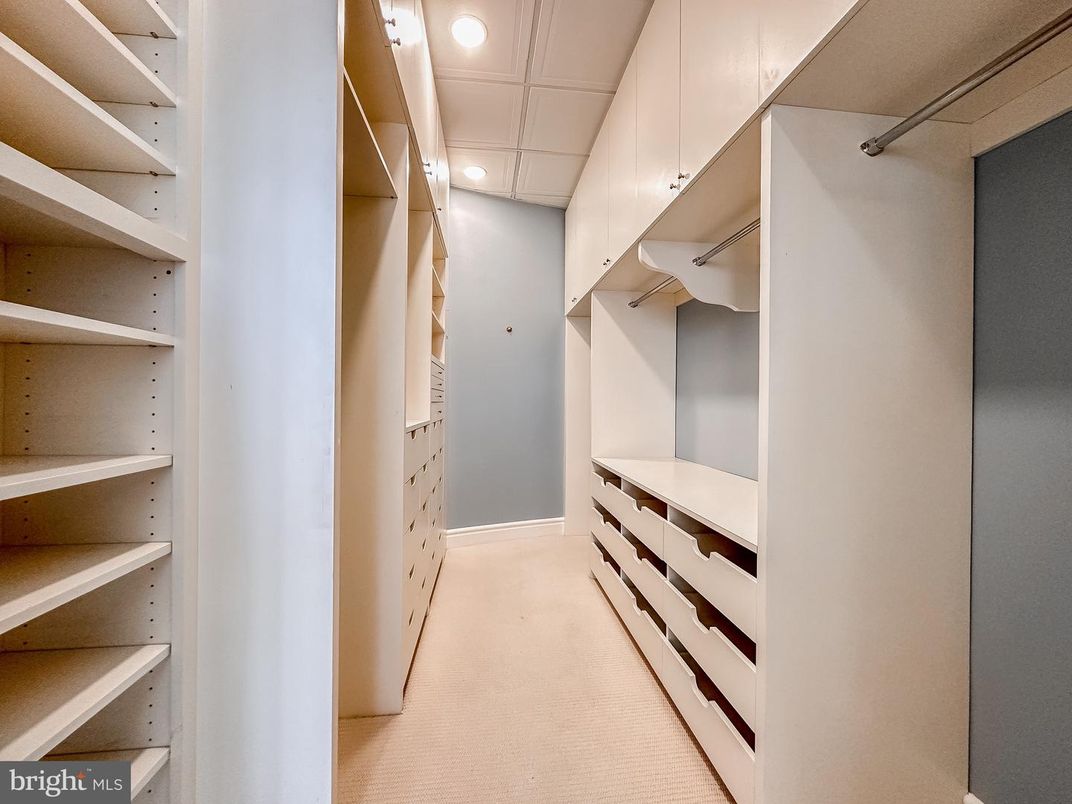 Interior, Recessed Lighting, Walk-in Closets
