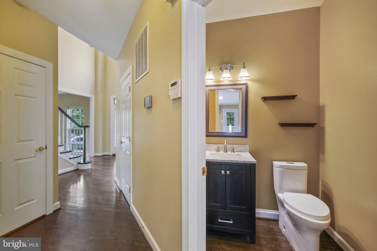 Bathroom, Interior, Wood Texture Flooring