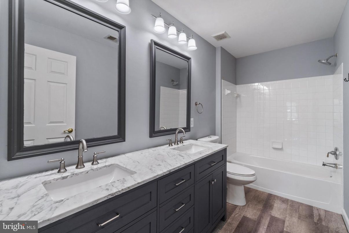 Bathroom, Dual Sink Vanities, Interior, Wood Texture Flooring