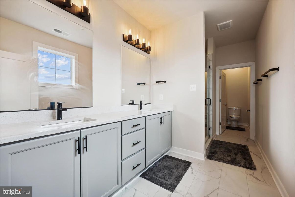 Bathroom, Dual Sink Vanities, Interior, Marble