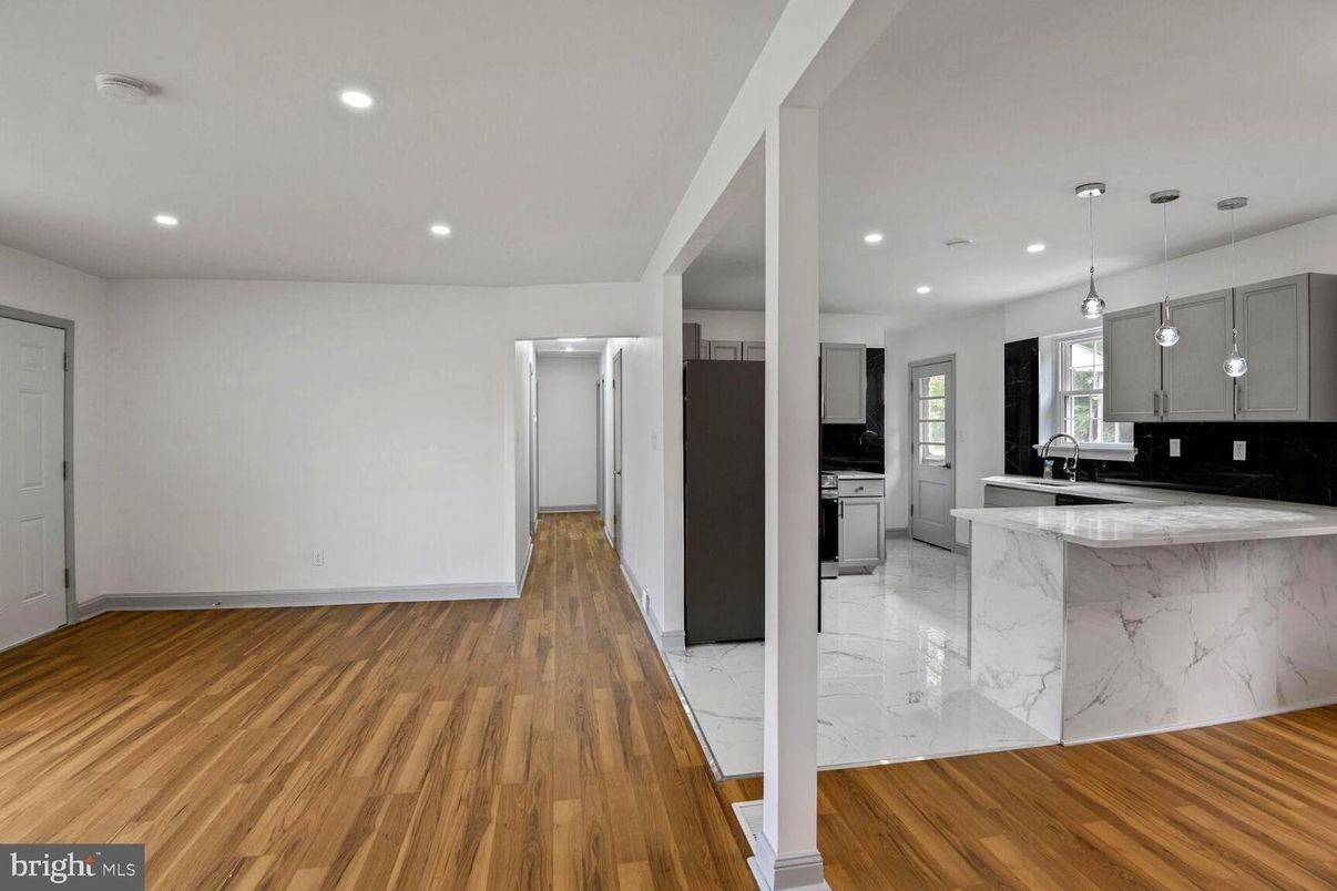 Interior, Kitchen, Marble, Pendant Lights, Recessed Lighting, Wood Texture Flooring