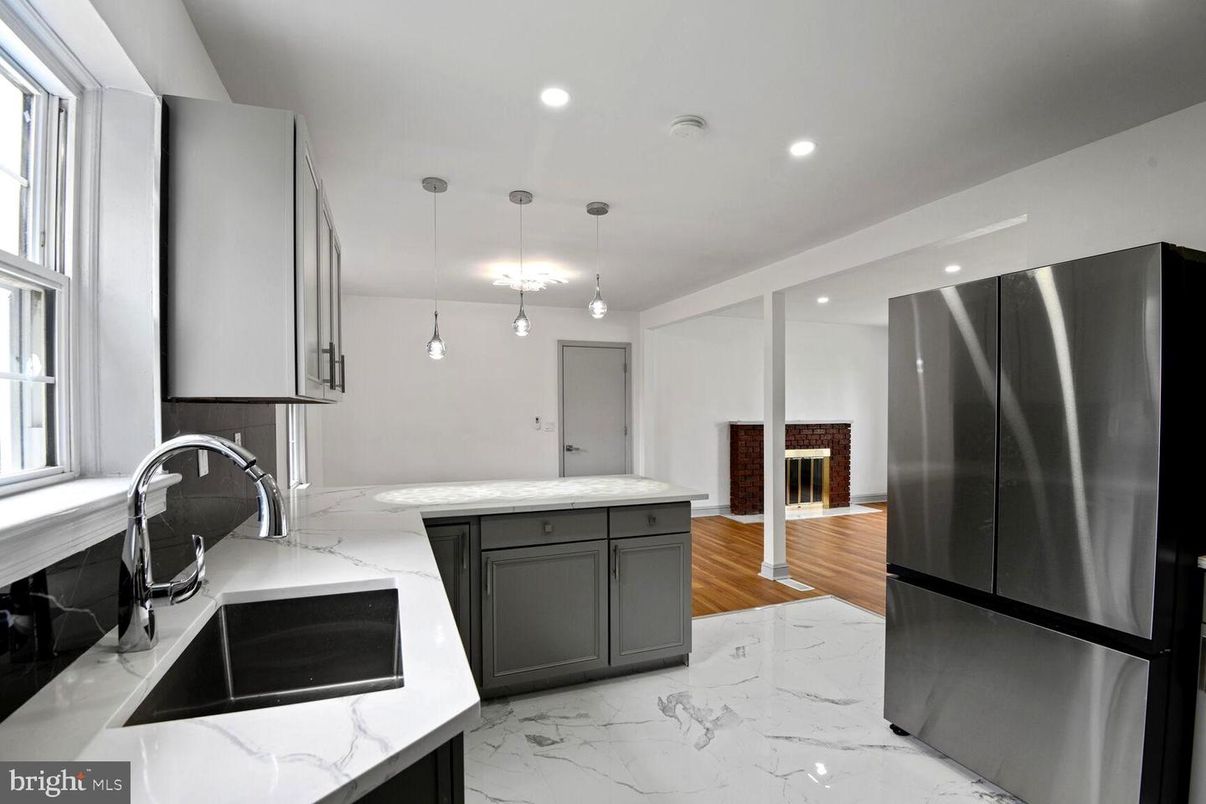 Interior, Kitchen, Marble, Pendant Lights, Recessed Lighting, Wood Texture Flooring
