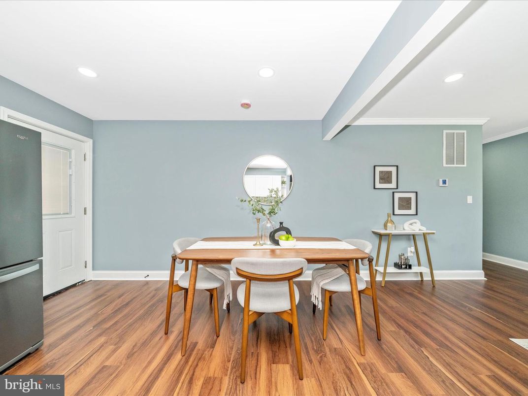 Dining room, Interior, Recessed Lighting, Wood Texture Flooring