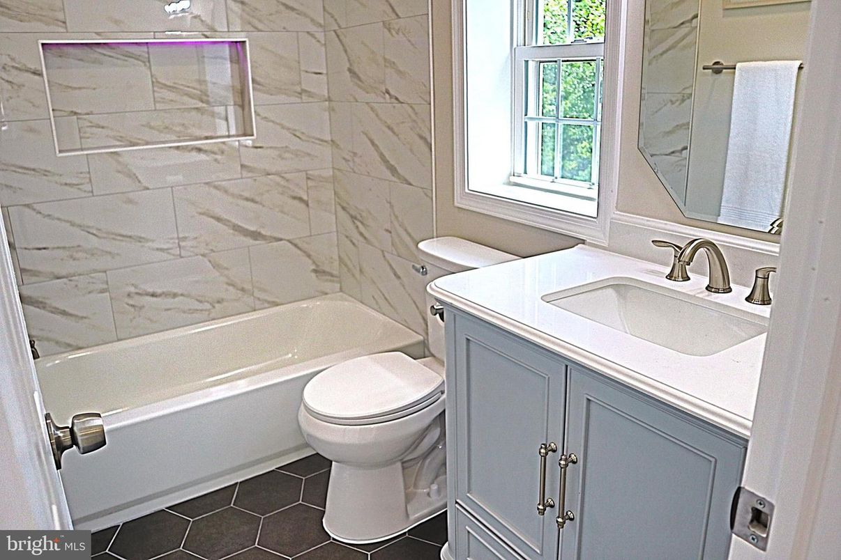Bathroom, Interior, Marble Walls
