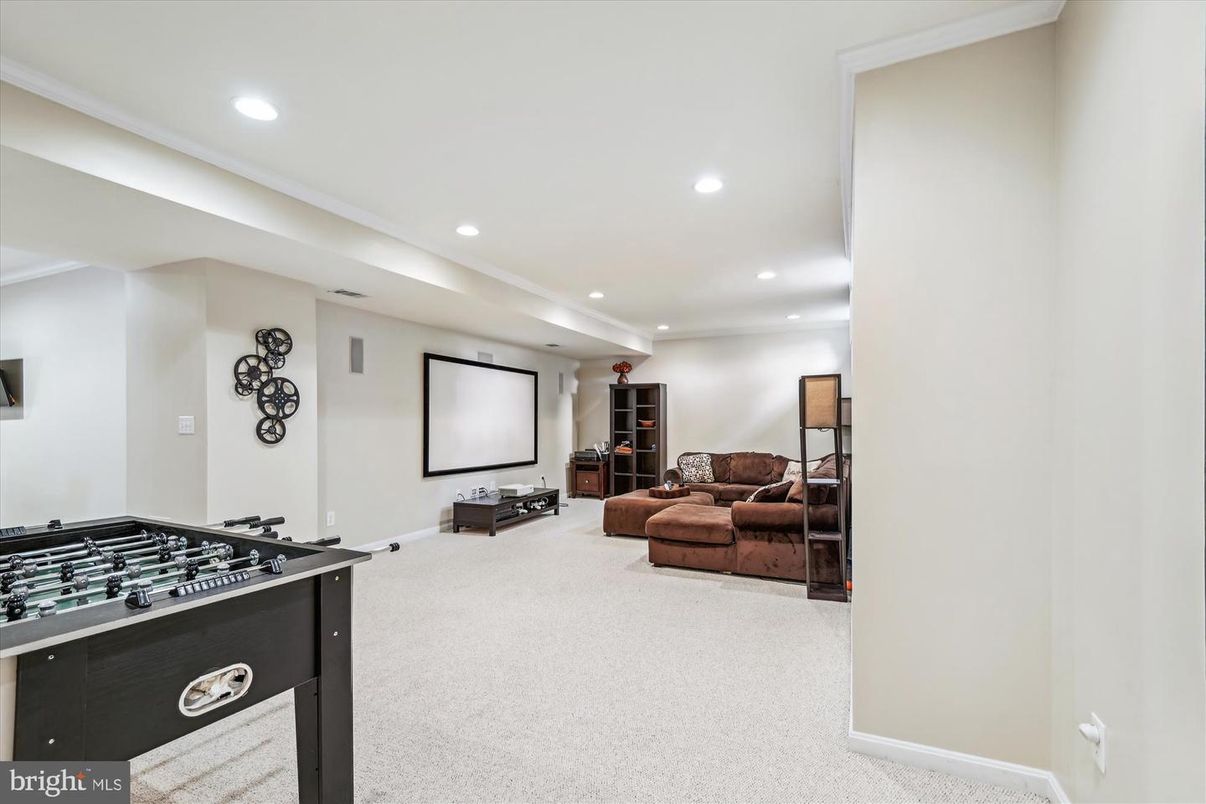 Game Room, Interior, Living room, Projection Screen, Recessed Lighting