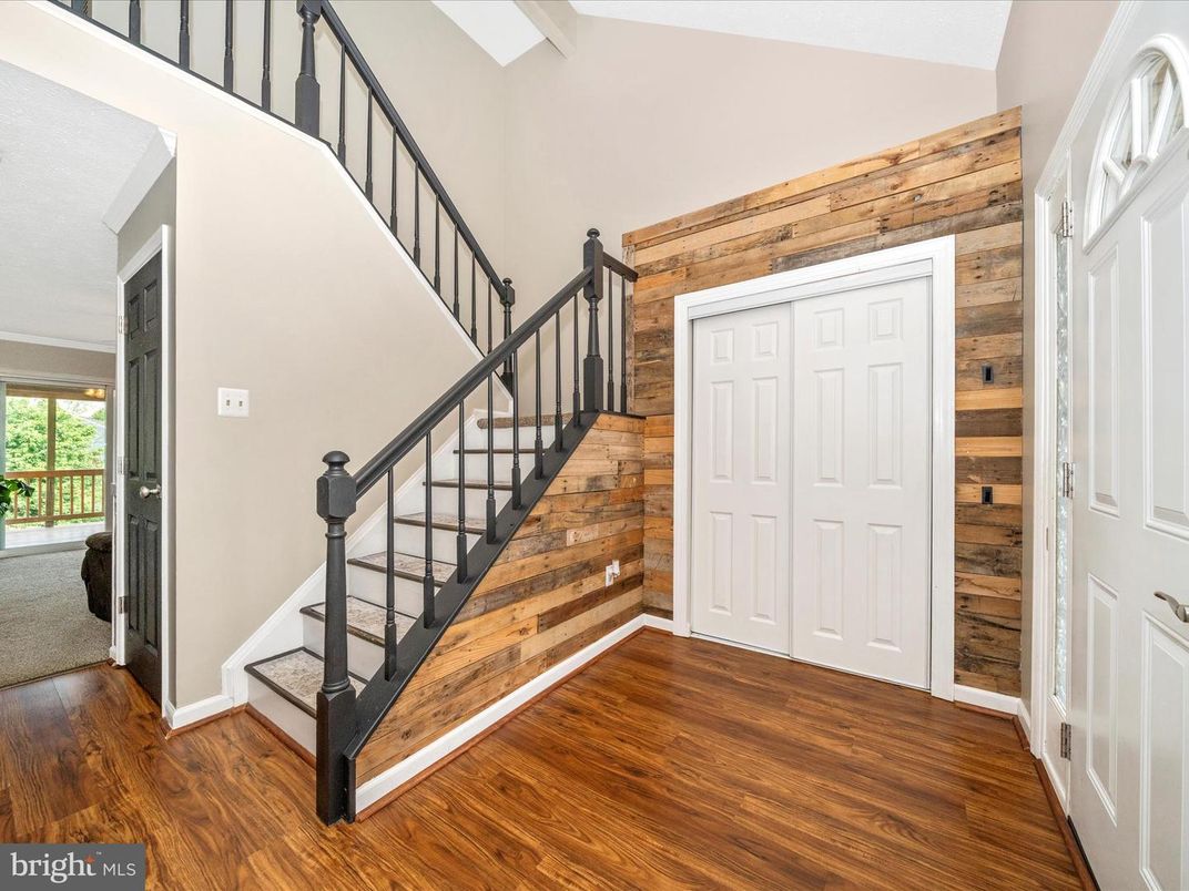 Interior, Wood Texture Flooring, Wooden Walls