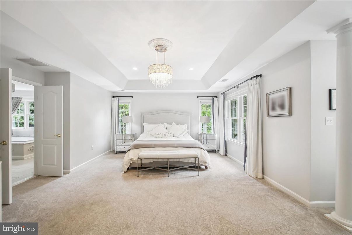 Bedroom, Chandelier, Interior, Recessed Lighting