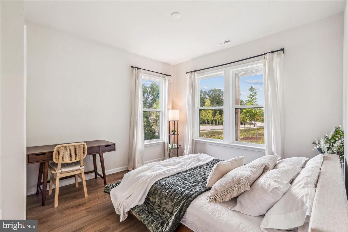 Bedroom, Interior, Wood Texture Flooring