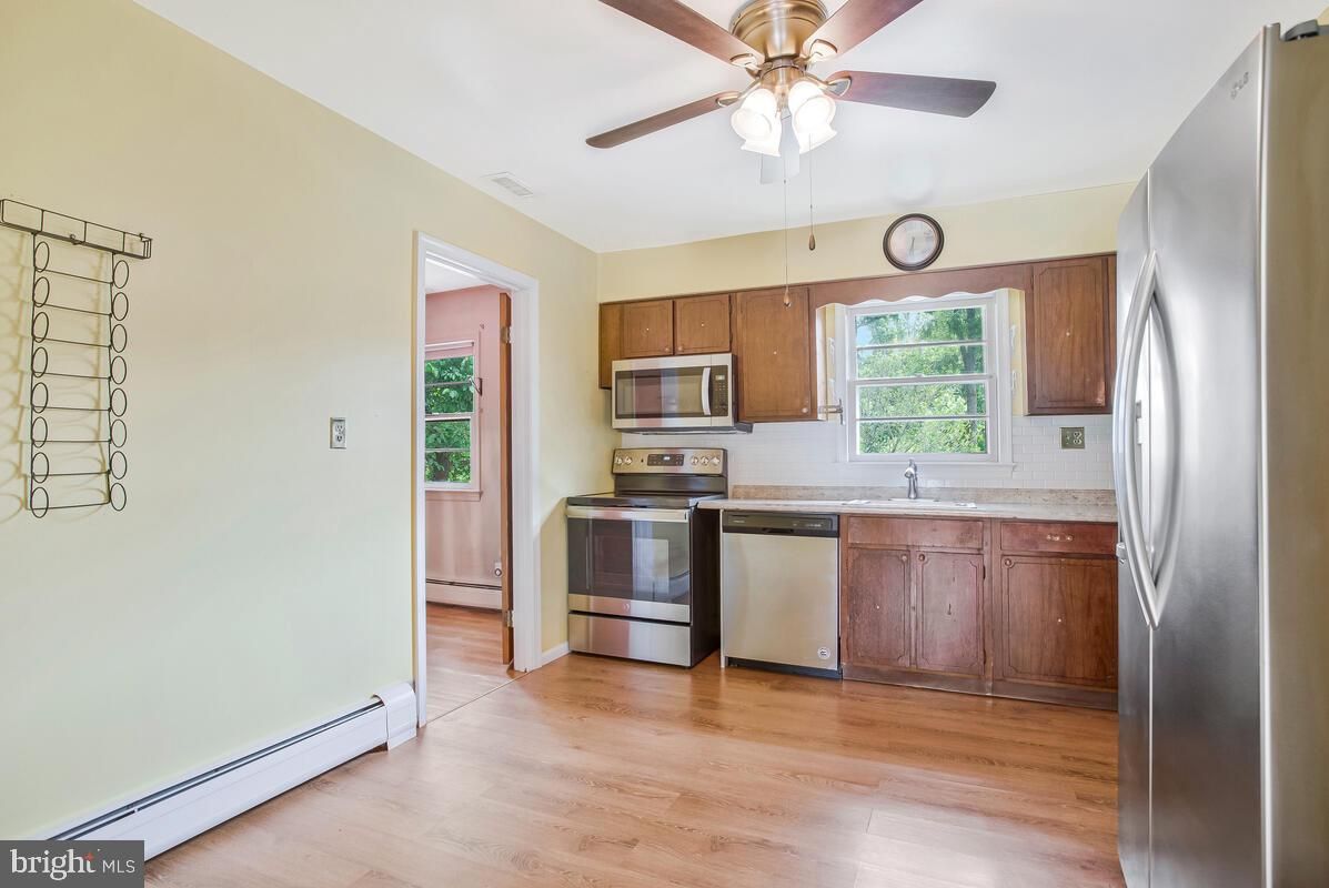 Interior, Kitchen, Stainless Steel Appliances, Wood Texture Flooring