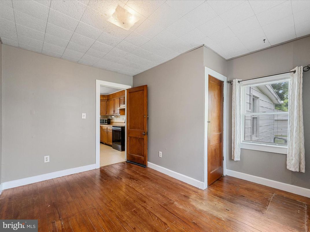 Empty room, Interior, Kitchen, Wood Texture Flooring