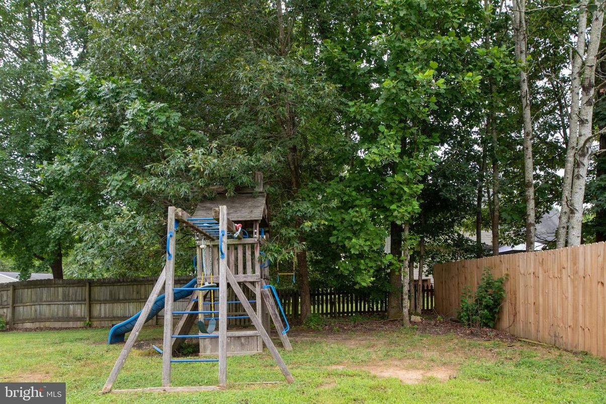 Backyard, Exterior, Playground