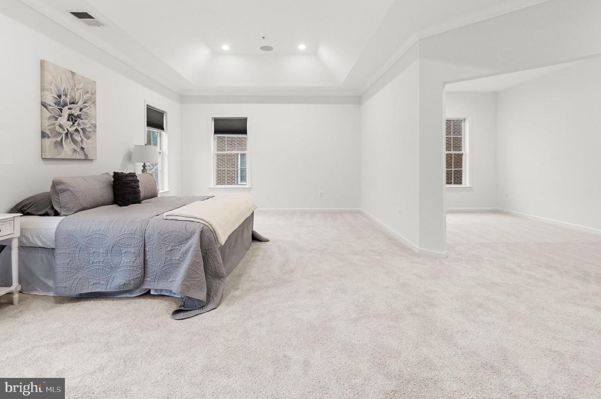 Bedroom, Interior, Recessed Lighting