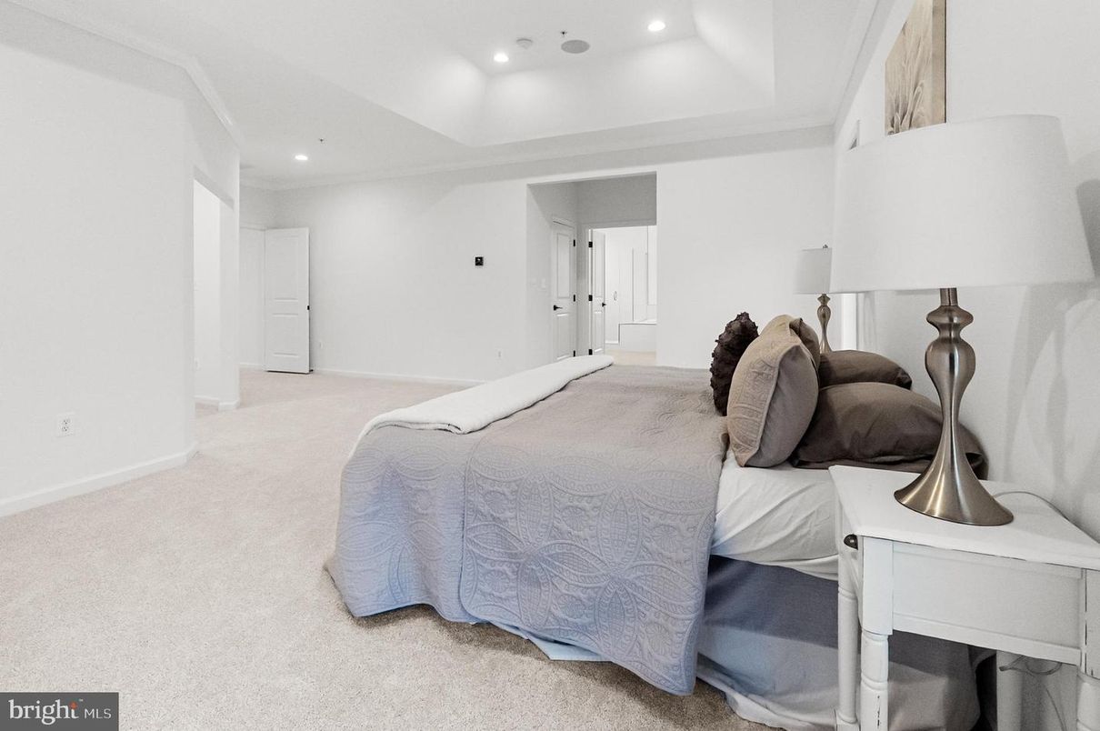 Bedroom, Interior, Recessed Lighting
