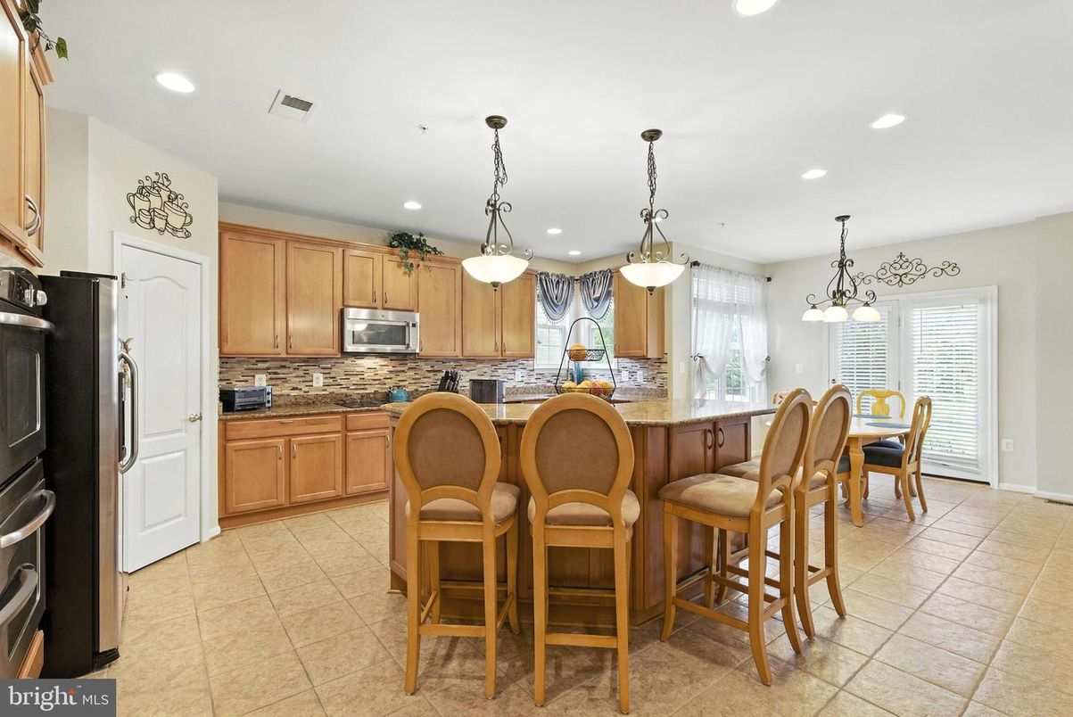 Dining room, Interior, Kitchen, Pendant Lights, Recessed Lighting