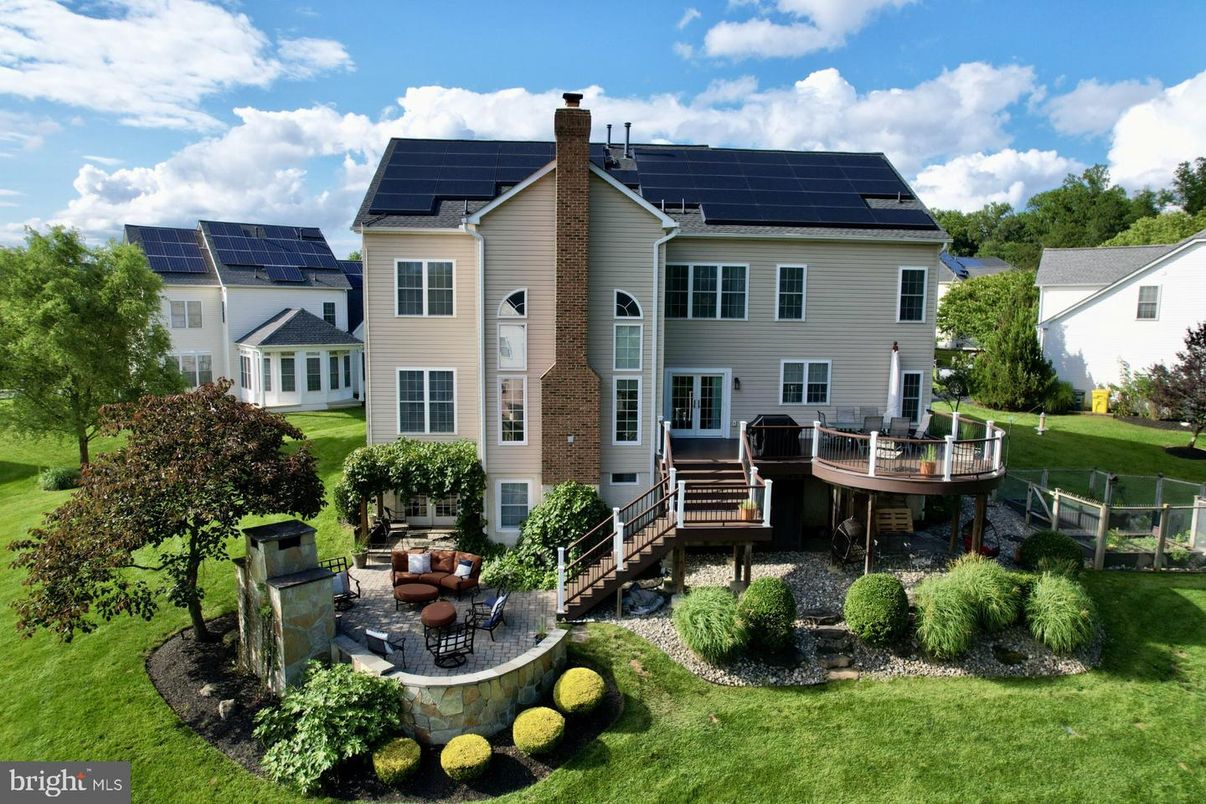Backyard, Exterior, Solar Panels