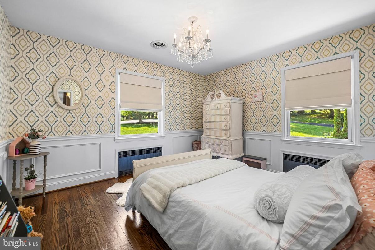 Bedroom, Chandelier, Interior, Wood Texture Flooring
