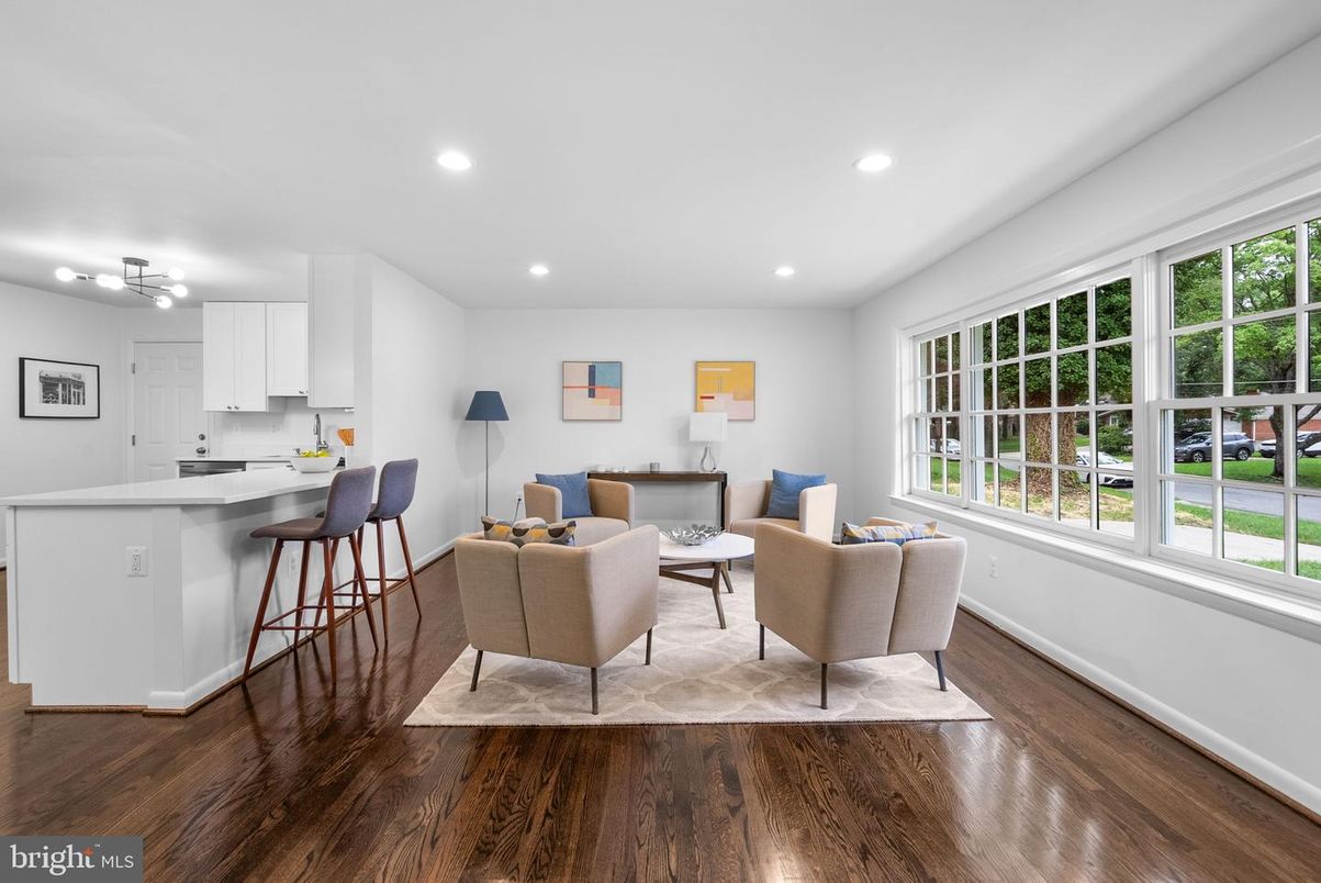 Interior, Kitchen, Living room, Recessed Lighting, Wood Texture Flooring