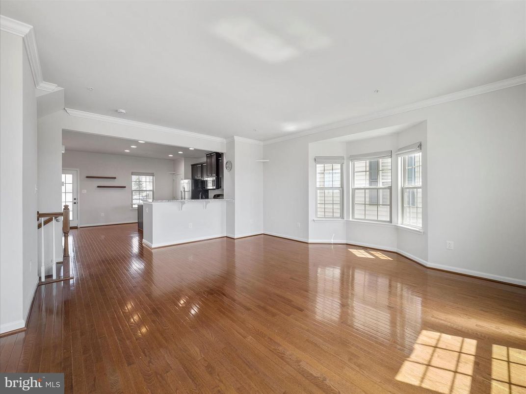 Empty room, Interior, Kitchen, Recessed Lighting, Wood Texture Flooring