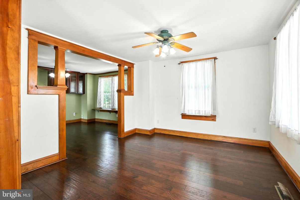 Empty room, Interior, Wood Texture Flooring