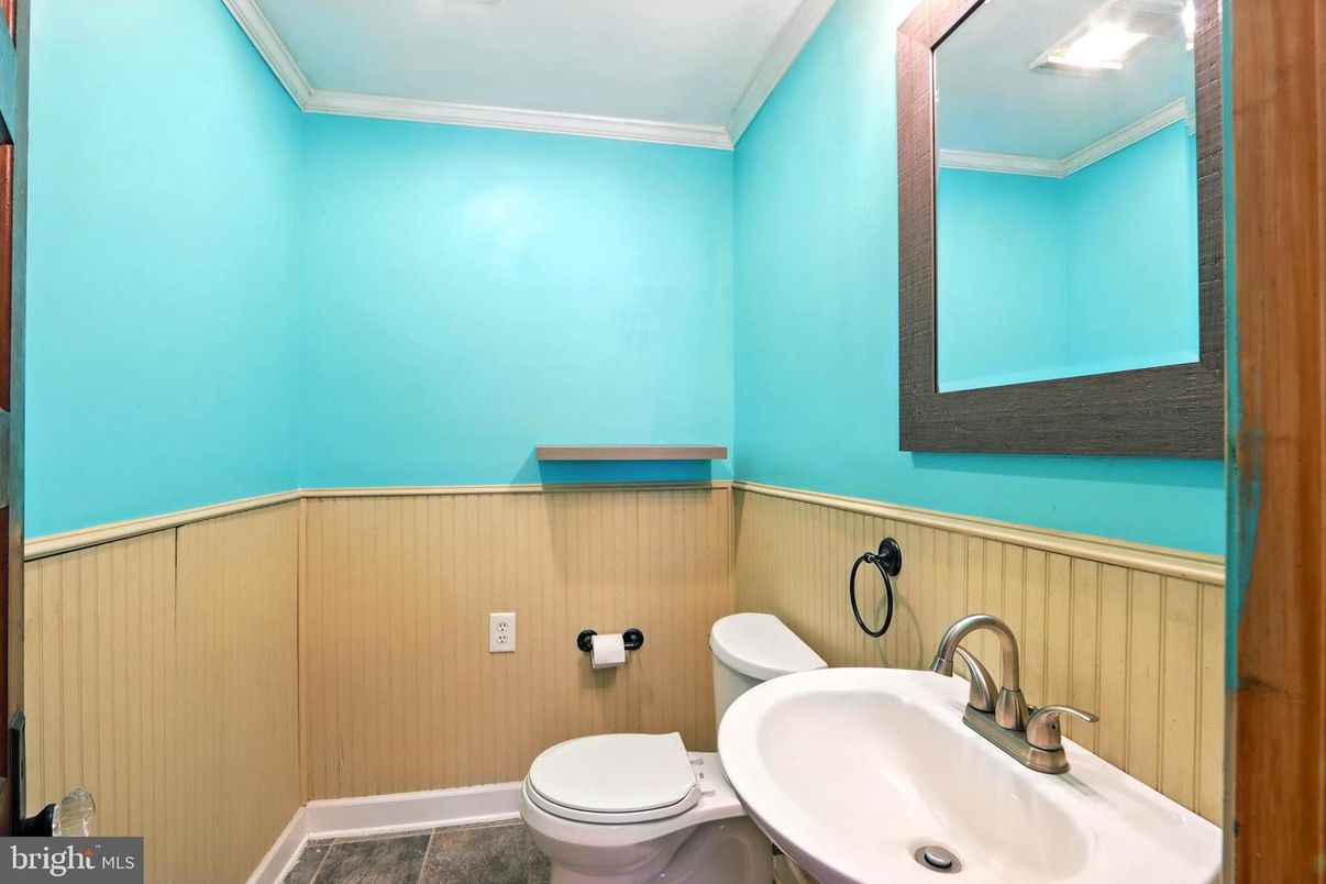 Bathroom, Interior