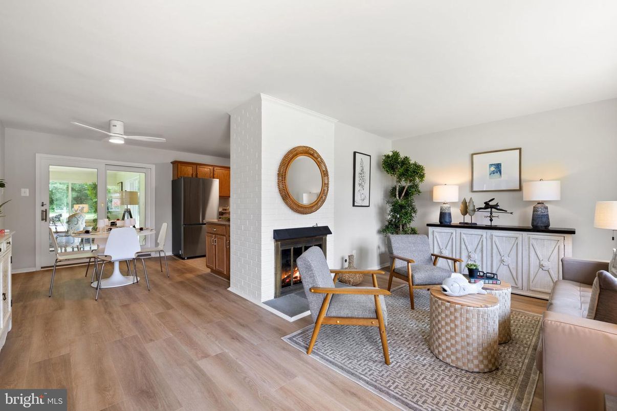 Dining room, Fireplace, Interior, Kitchen, Living room, Wood Texture Flooring