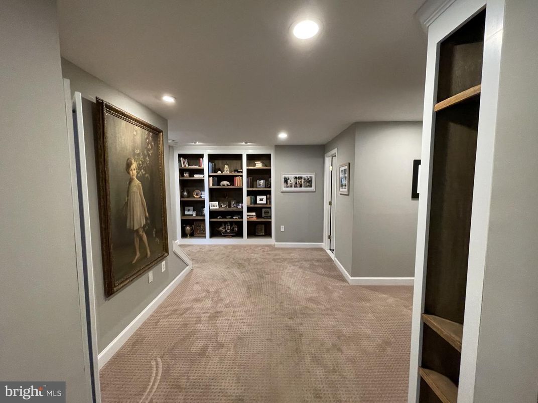 Interior, Recessed Lighting