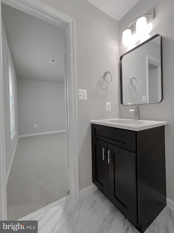 Bathroom, Dual Sink Vanities, Interior, Marble