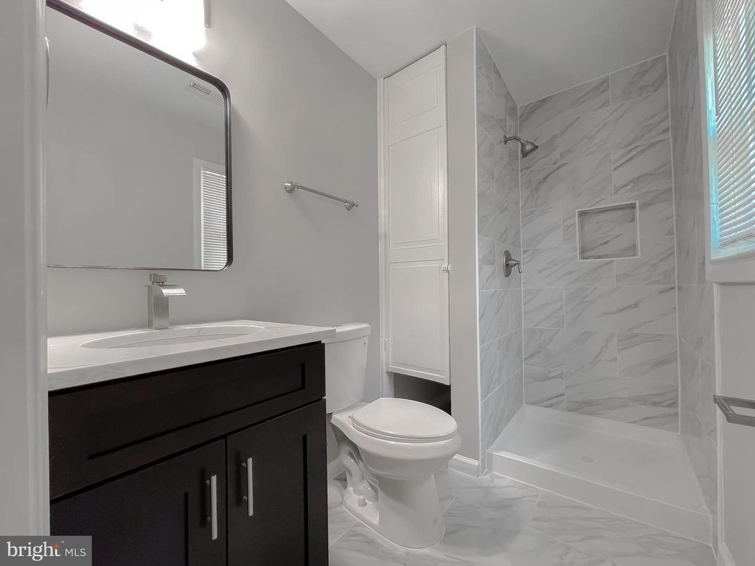 Bathroom, Interior, Marble, Marble Walls