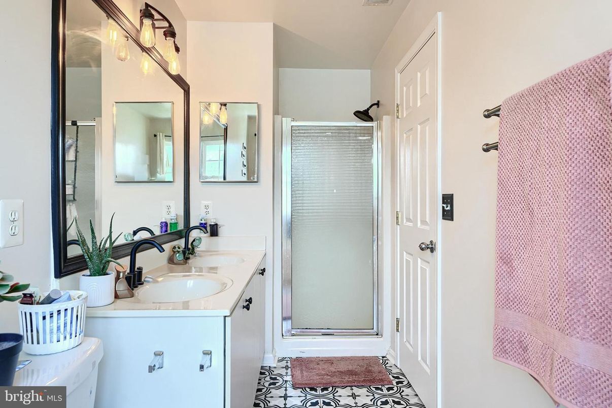 Bathroom, Dual Sink Vanities, Glass Shower, Interior